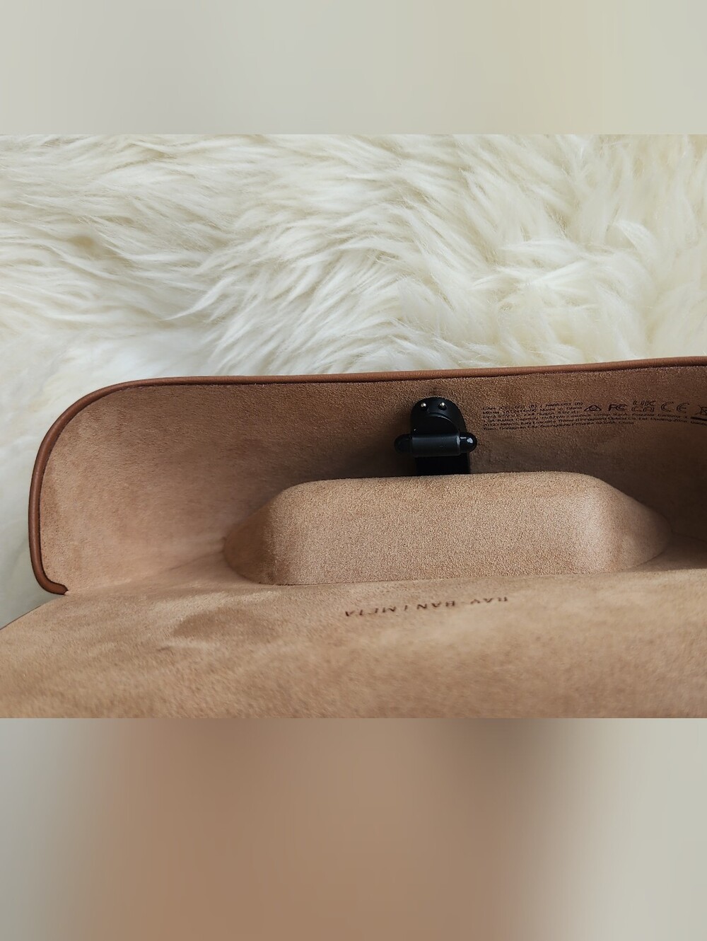 Ray-Ban Meta Brown Sunglasses Case - Picture 4 of 4
